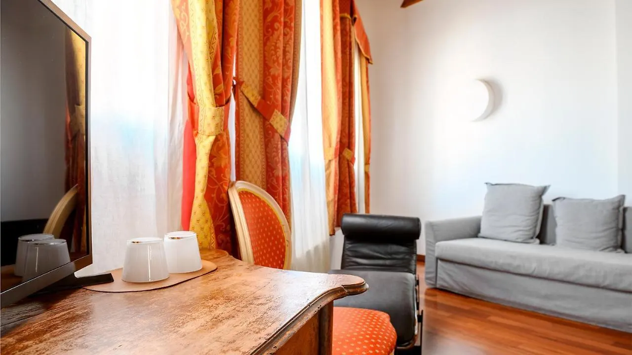 Casanova Fourrooms Veneza 0*,  Itália