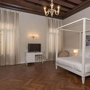 Отель Ih Salute Palace (adults Only), Венеция